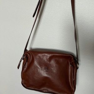 Il Bisonte Crossbody bag